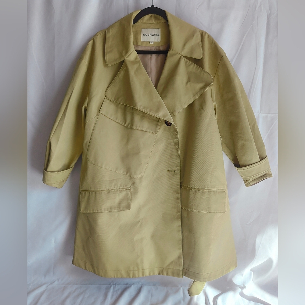 Trench coat